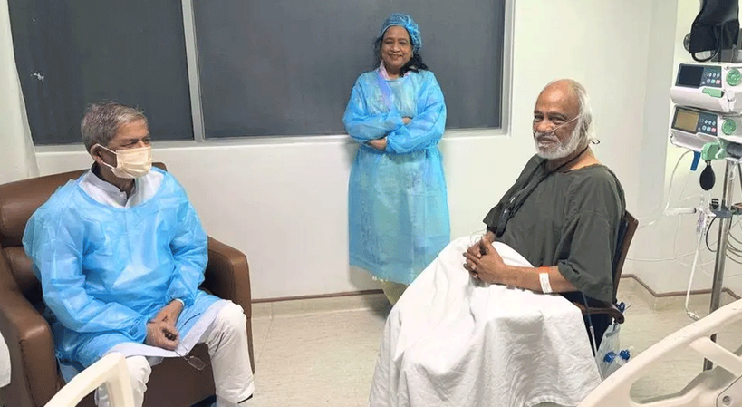 হাসপাতালে মঈন খানকে দেখতে গেলেন রাষ্ট্রপতি