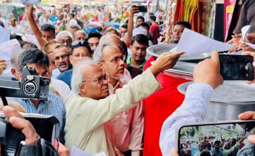 কার্যক্রম নিষিদ্ধ আওয়ামী লীগের সঙ্গে জামায়াতের আঁতাত রয়েছে: রিজভী