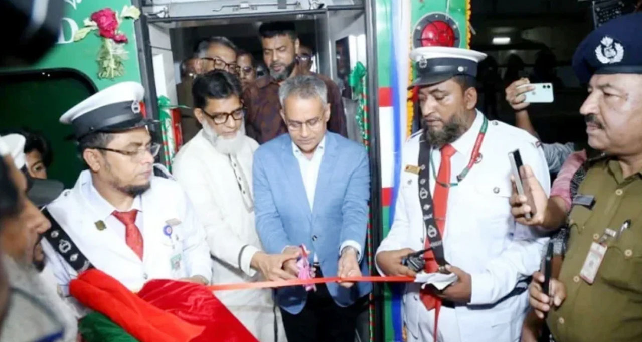 কক্সবাজার পর্যন্ত চলাচল শুরু মহানগর এক্সপ্রেস, থামবে যেসব স্টেশনে